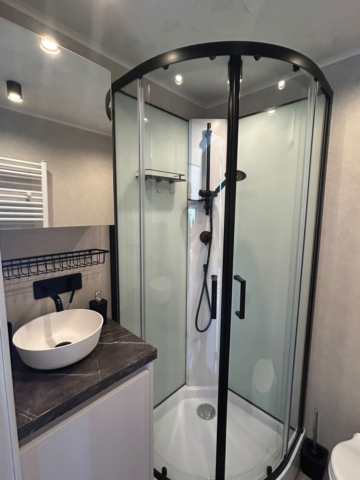 Lakelife Houseboat One Off XL PLUS — foto 21 van 37