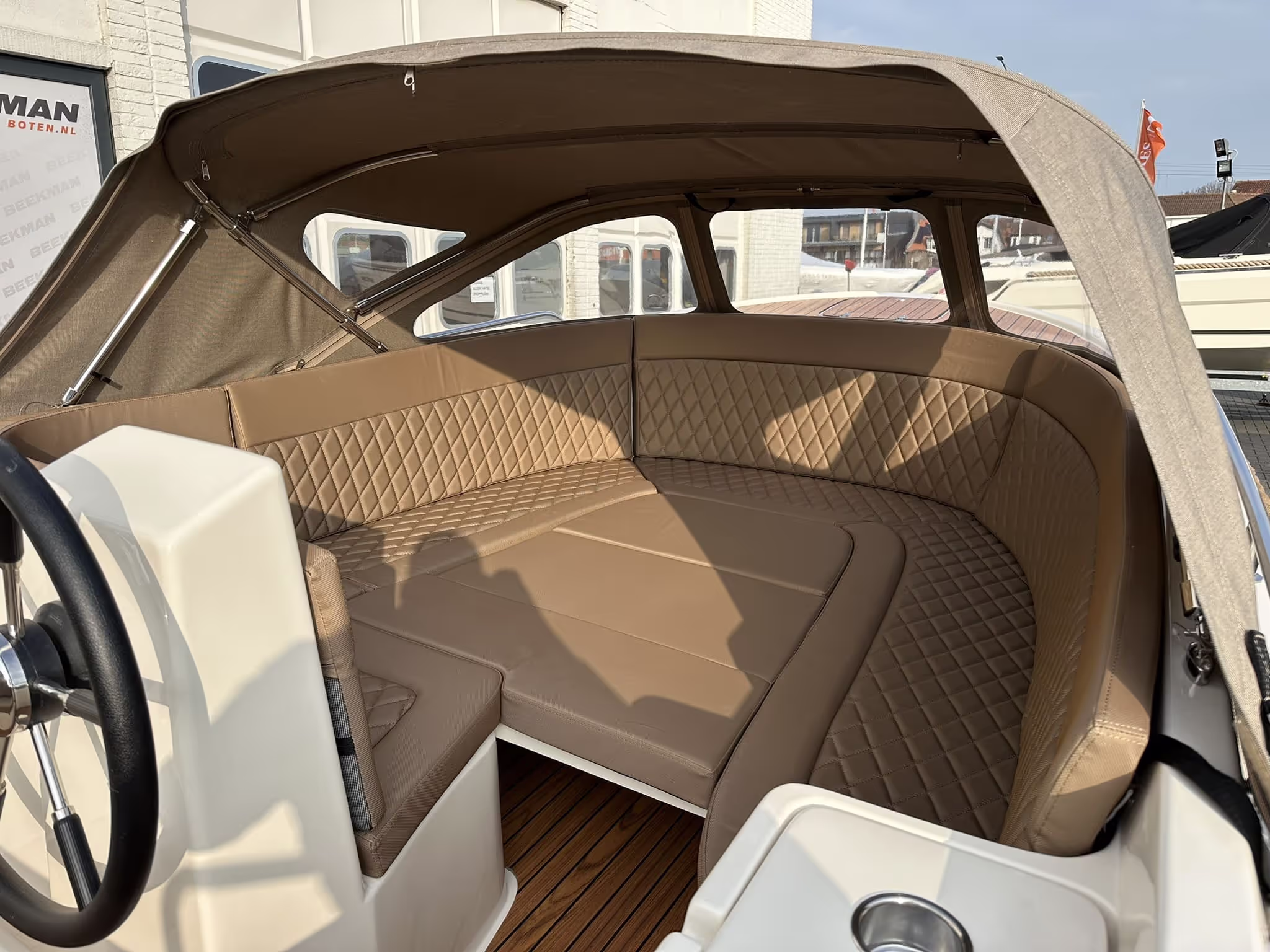 Primeur 610 Tender — foto 15 van 18