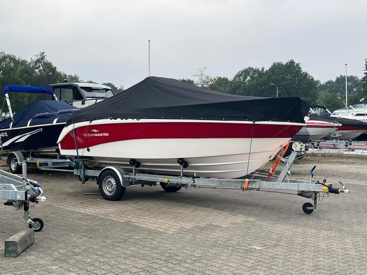 Ocean master 550 Center Console — foto 17 van 17