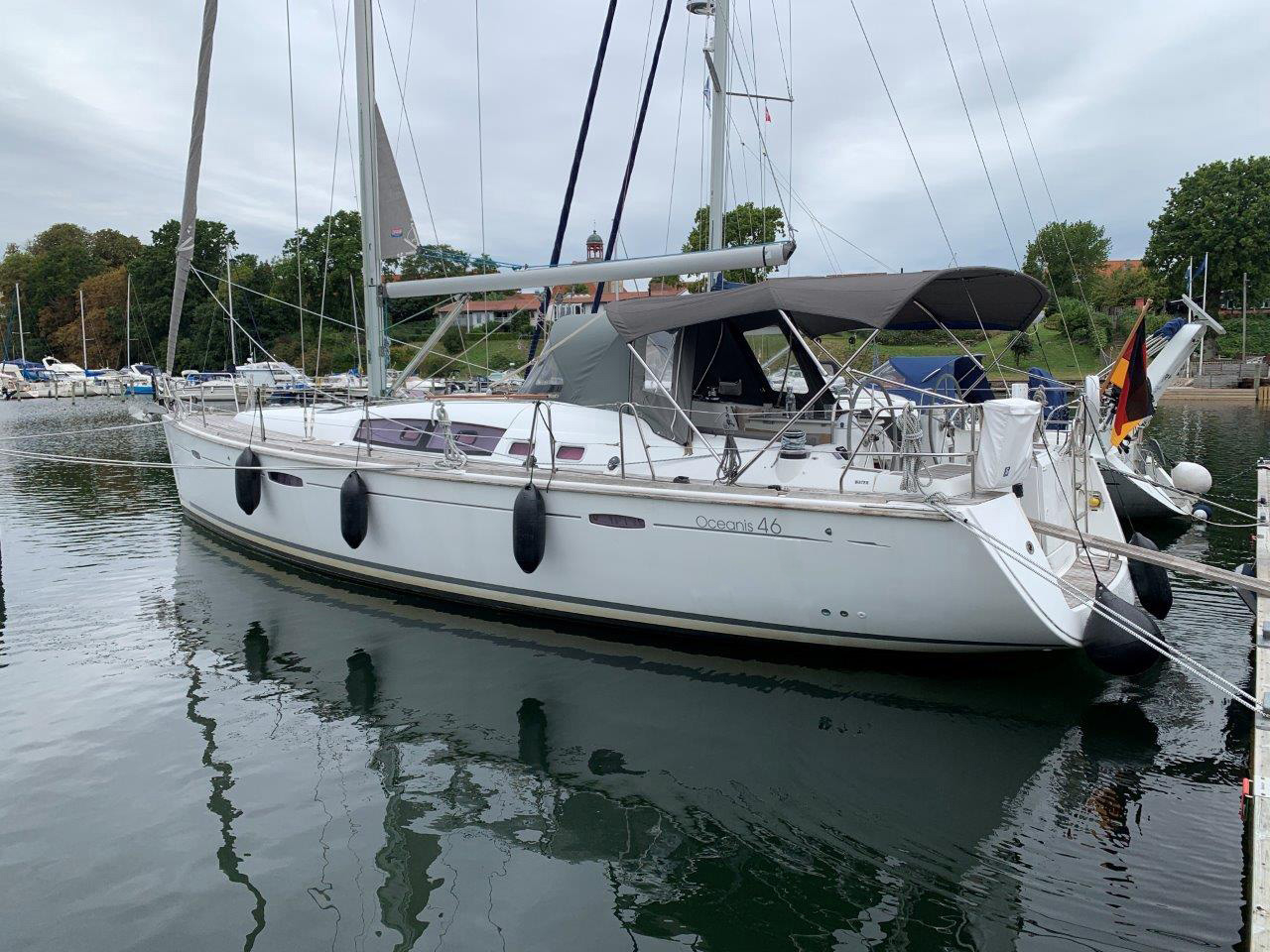 Beneteau Oceanis 46 — foto 1 van 90