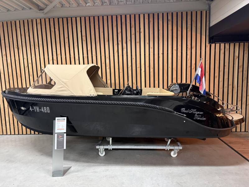 Oud Huijzer 600 Deluxe 60pk Suzuki — foto 1 van 12