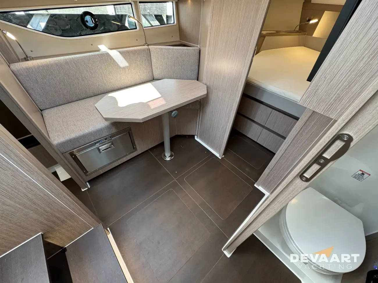 Sealine S335 — foto 15 van 32