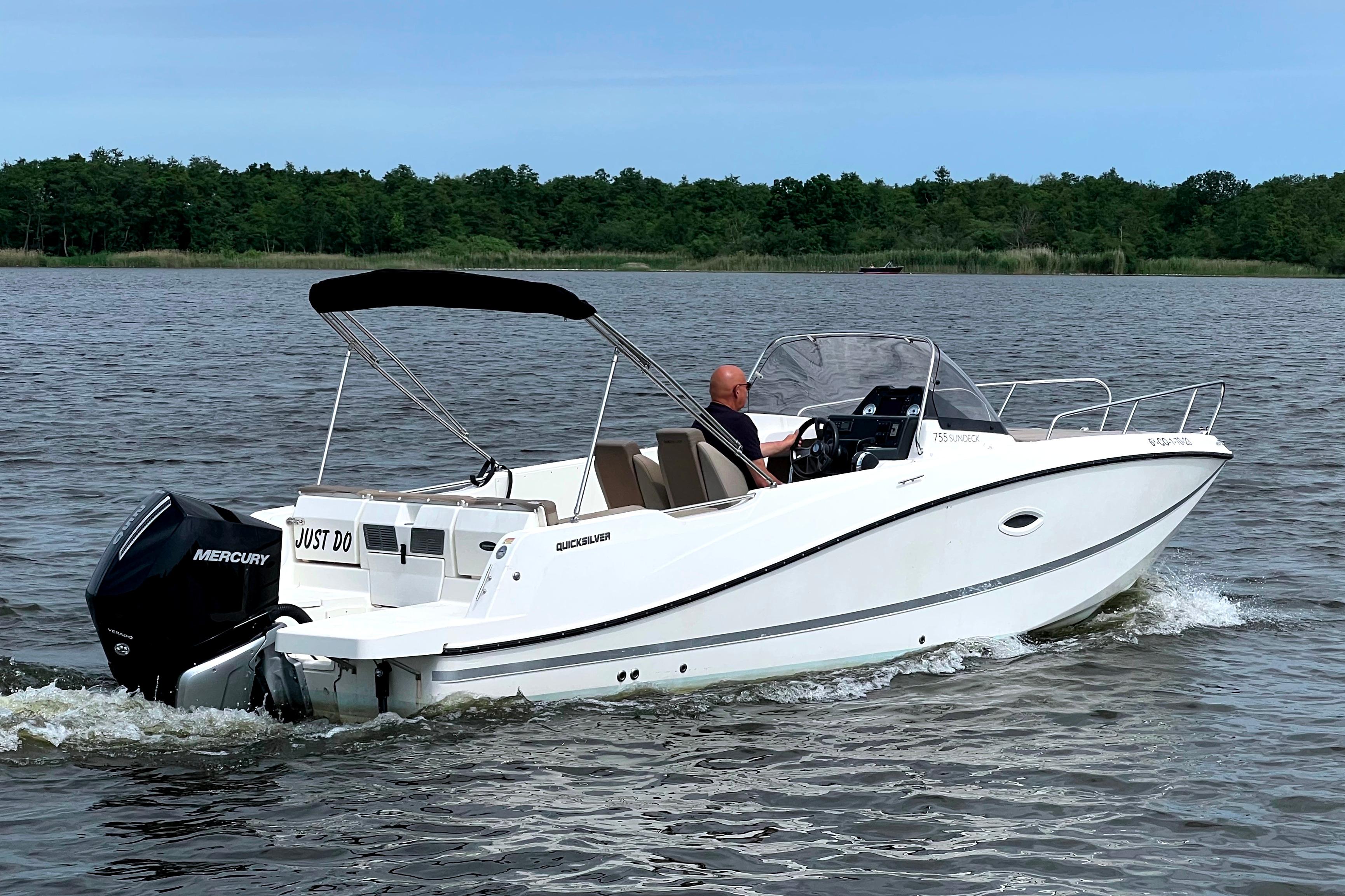 Quicksilver Activ 755 Sundeck — foto 2 van 17