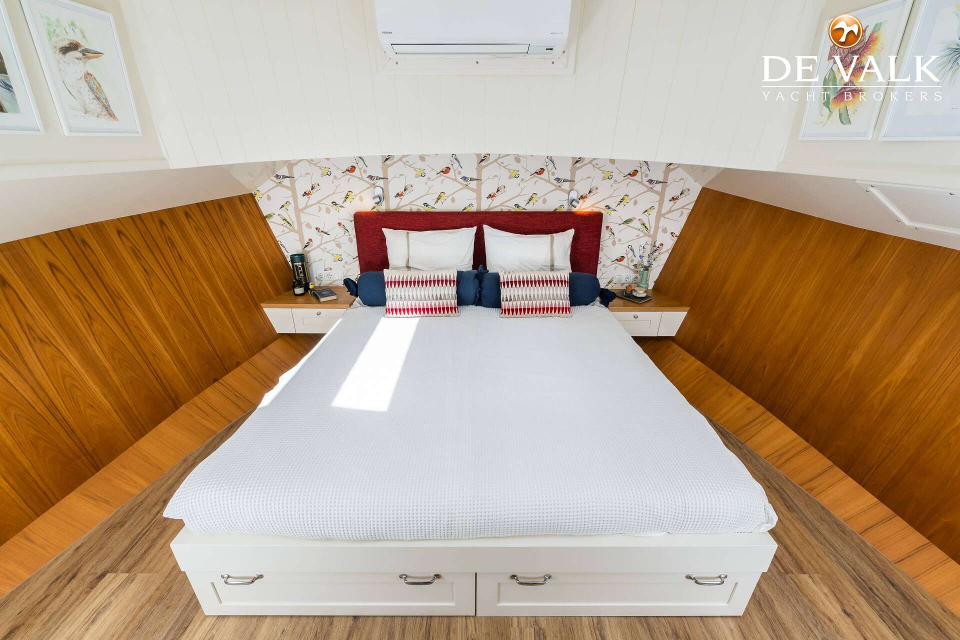 Luxe motor 28M — foto 37 van 44