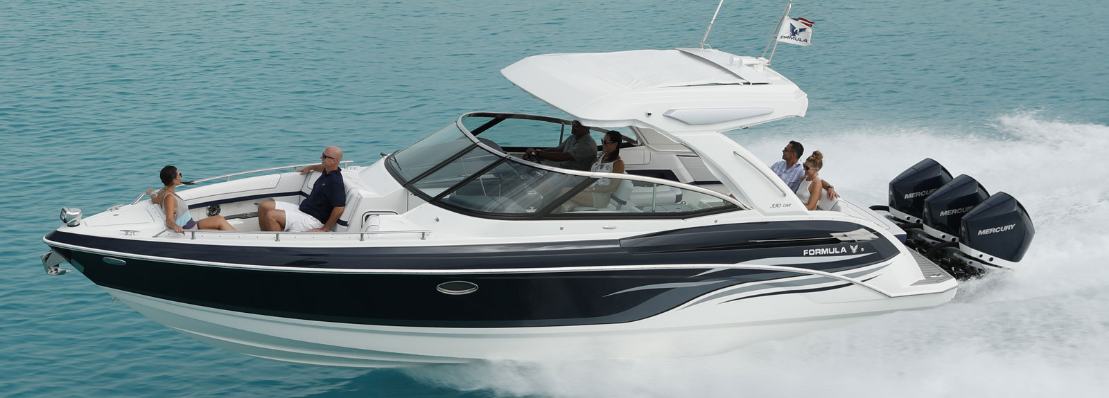 Formula 330 Crossover Bowrider — foto 1 van 1
