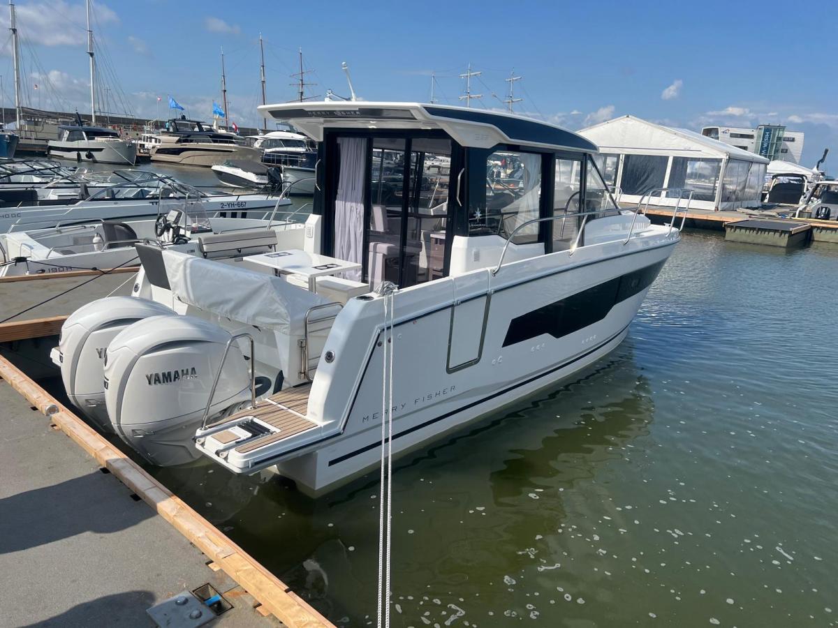 Jeanneau Merry Fisher 895 serie 2. Dit schip is aanwezig op de Yamaha stand van hiswa te water 2026. — foto 18 van 48