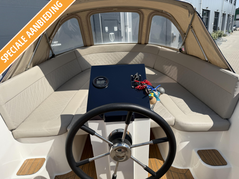 Maxima 600 — foto 8 van 12