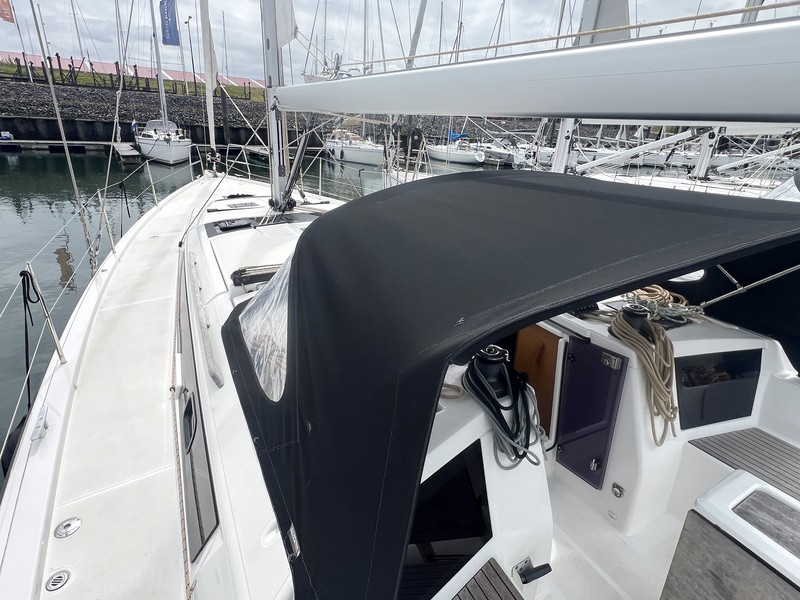 Dufour 430 GL — foto 33 van 63