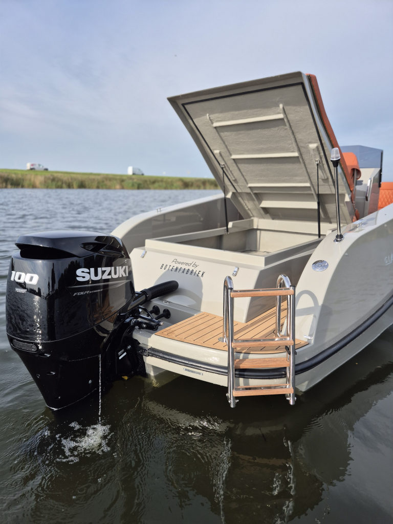 Giant 660 Tender | nieuwe Suzuki DF100 | vaarklaar DEMO — foto 8 van 24