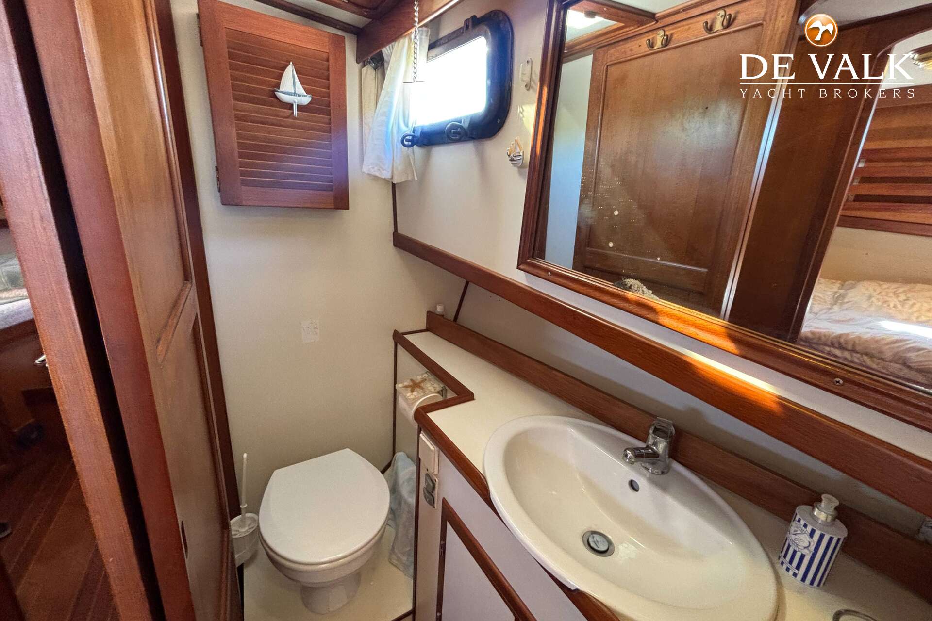 CHUNG HWA BOAT BUILDING TRAWLER 36 SEA SEDAN — foto 35 van 41