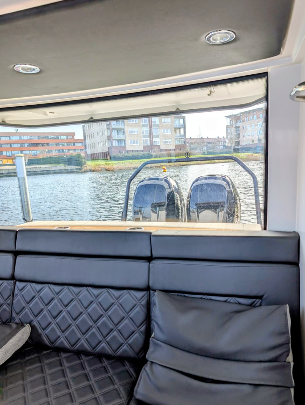 Axopar 37 Cabin — foto 19 van 27
