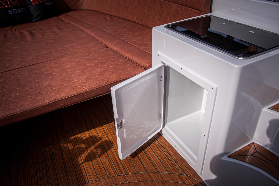 Maxima 750 Flying Lounge Sloep — foto 2 van 12
