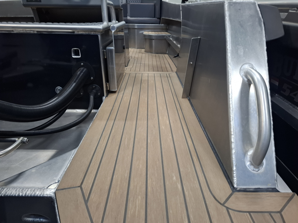Alumax Bullit 600 te koop – Nieuwe aluminium consoleboot met Yamaha 115 V-Max (2025)  Direct leverbare Alumax Bullit 600 — foto 15 van 17