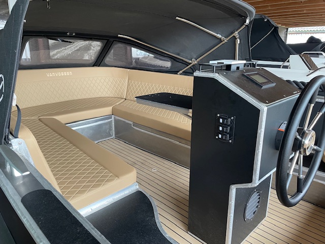 Van Vossen 595 plugin e tender flex teak en softtop — foto 7 van 7