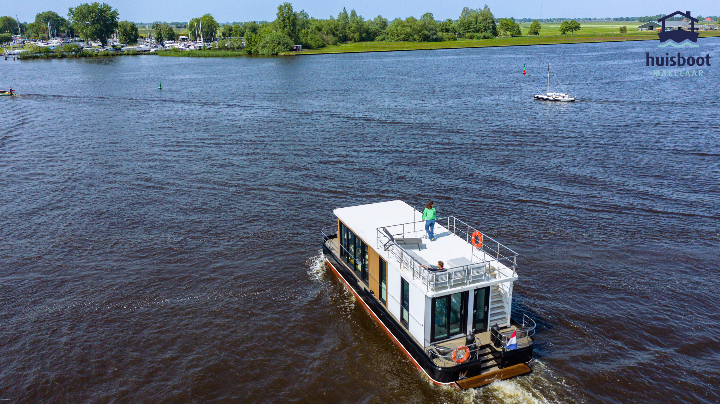 HOMESHIP Lotus Navigator 14 Houseboat — foto 3 van 38