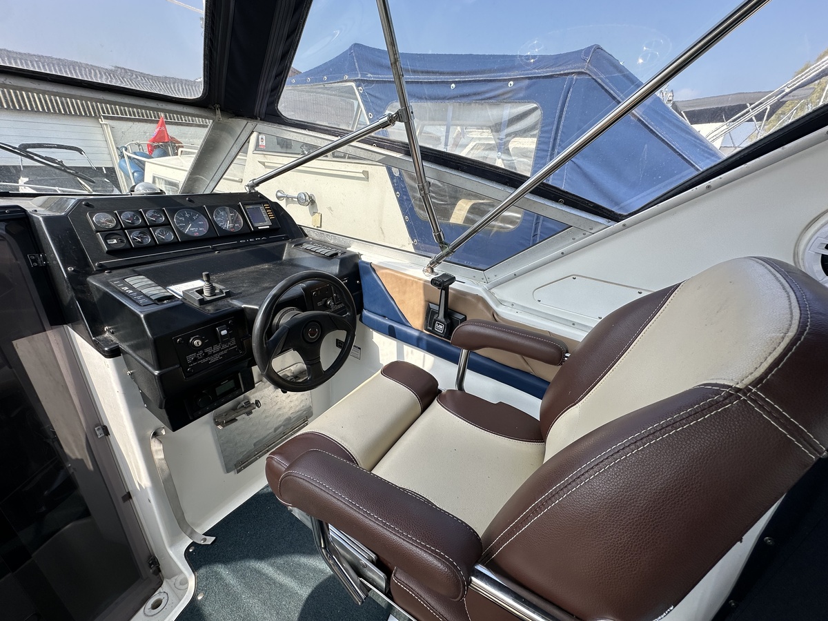 Bayliner 2855 — foto 3 van 36