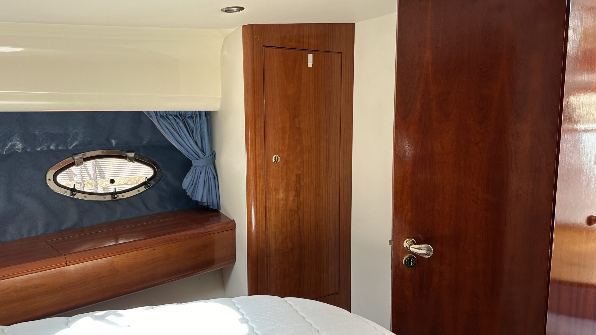 Fairline Phantom 40 Flybridge — foto 53 van 57