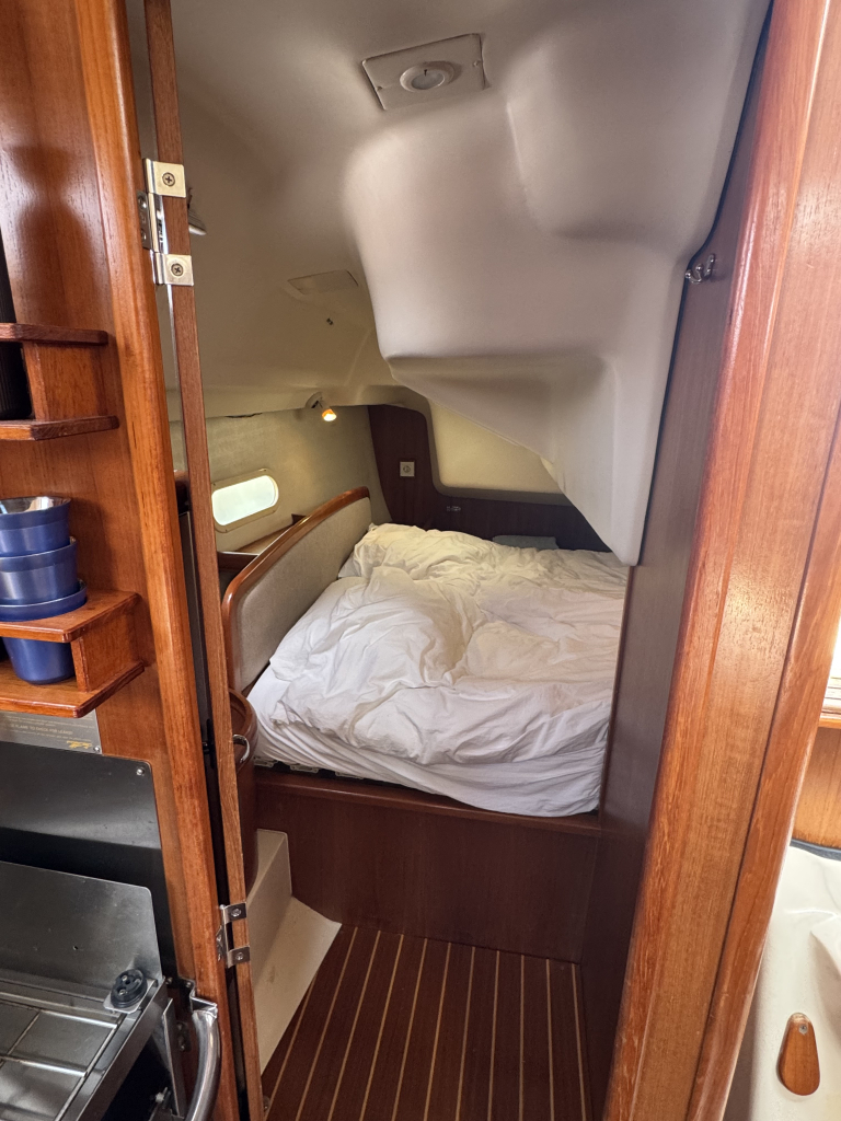 Hunter 356 — foto 22 van 72