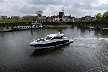 2015 Fairline Targa 62 GT — foto 2 van 11