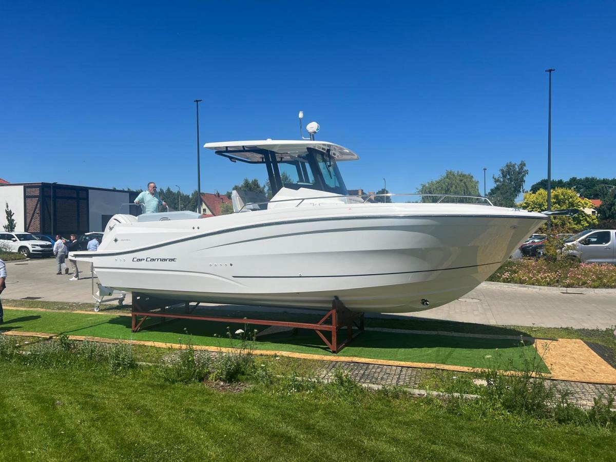 Jeanneau Cap Camarat 9.0CC S2 nieuw model! Dit schip is aanwezig op de Yamaha stand van hiswa te water 2026. — foto 29 van 33