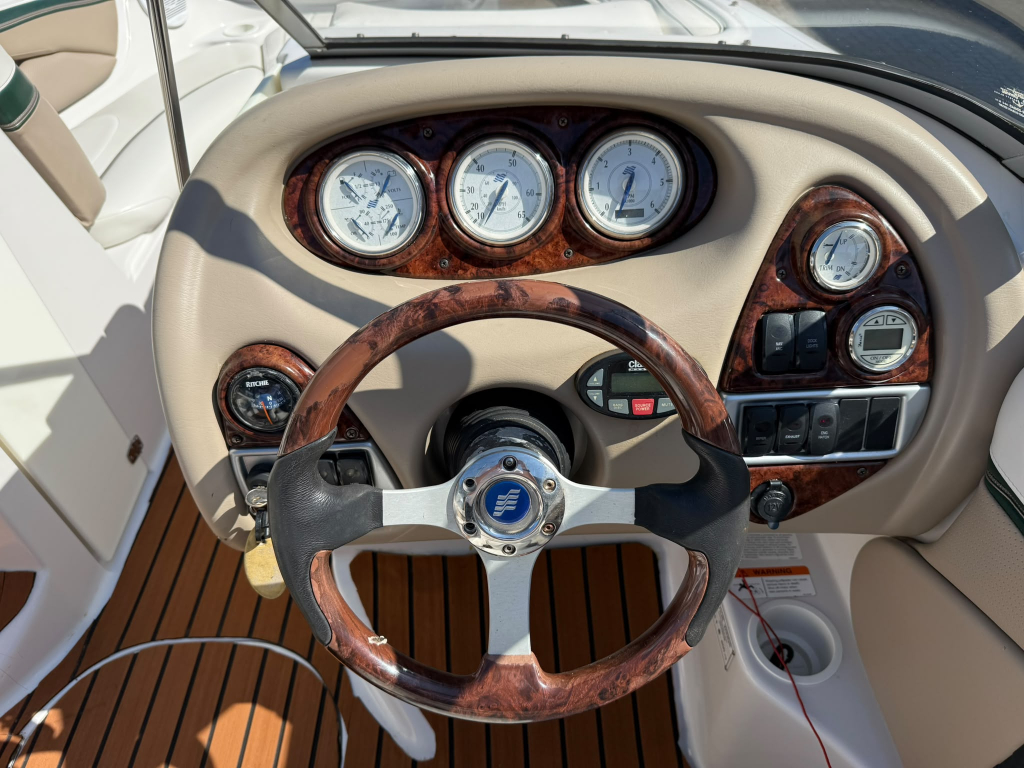 Four Winns Horizon 210 — foto 10 van 21