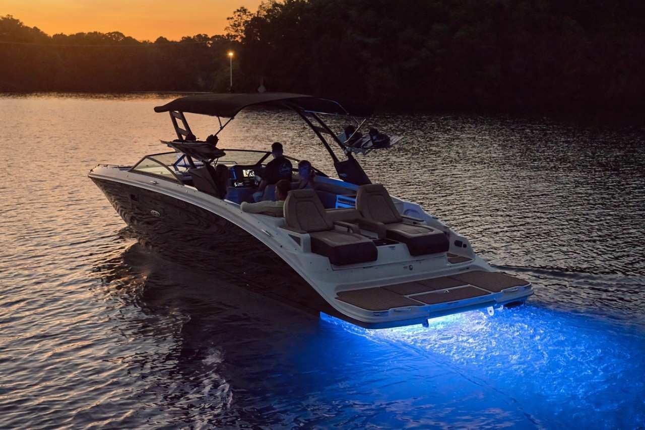 Sea Ray SDX 290 — foto 10 van 14