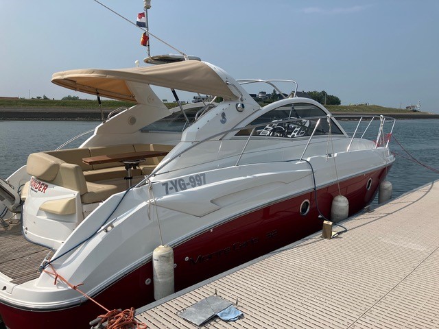 Beneteau Monte Carlo 32 — foto 21 van 22
