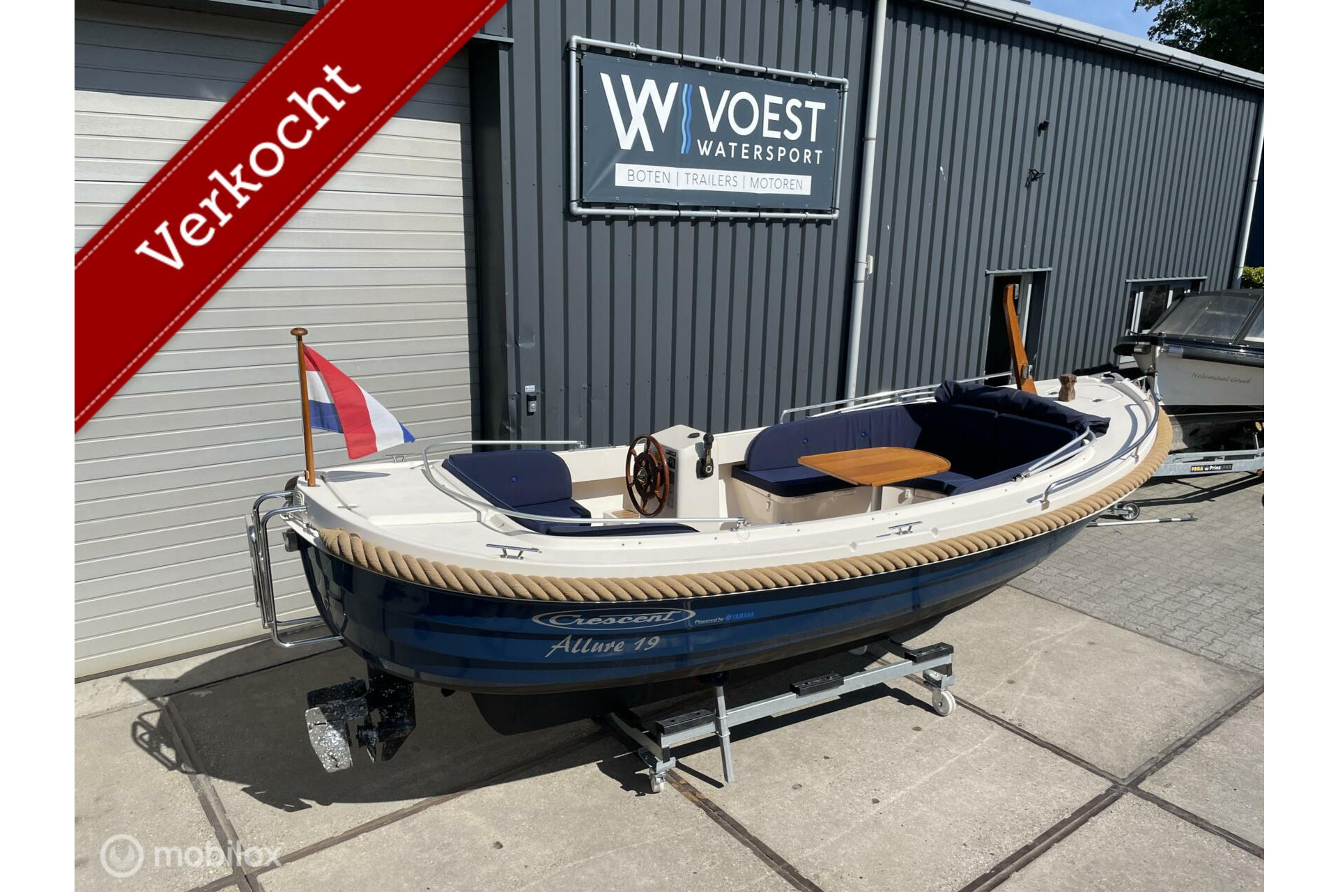 Cresent - Allure 19 WEEKENDER