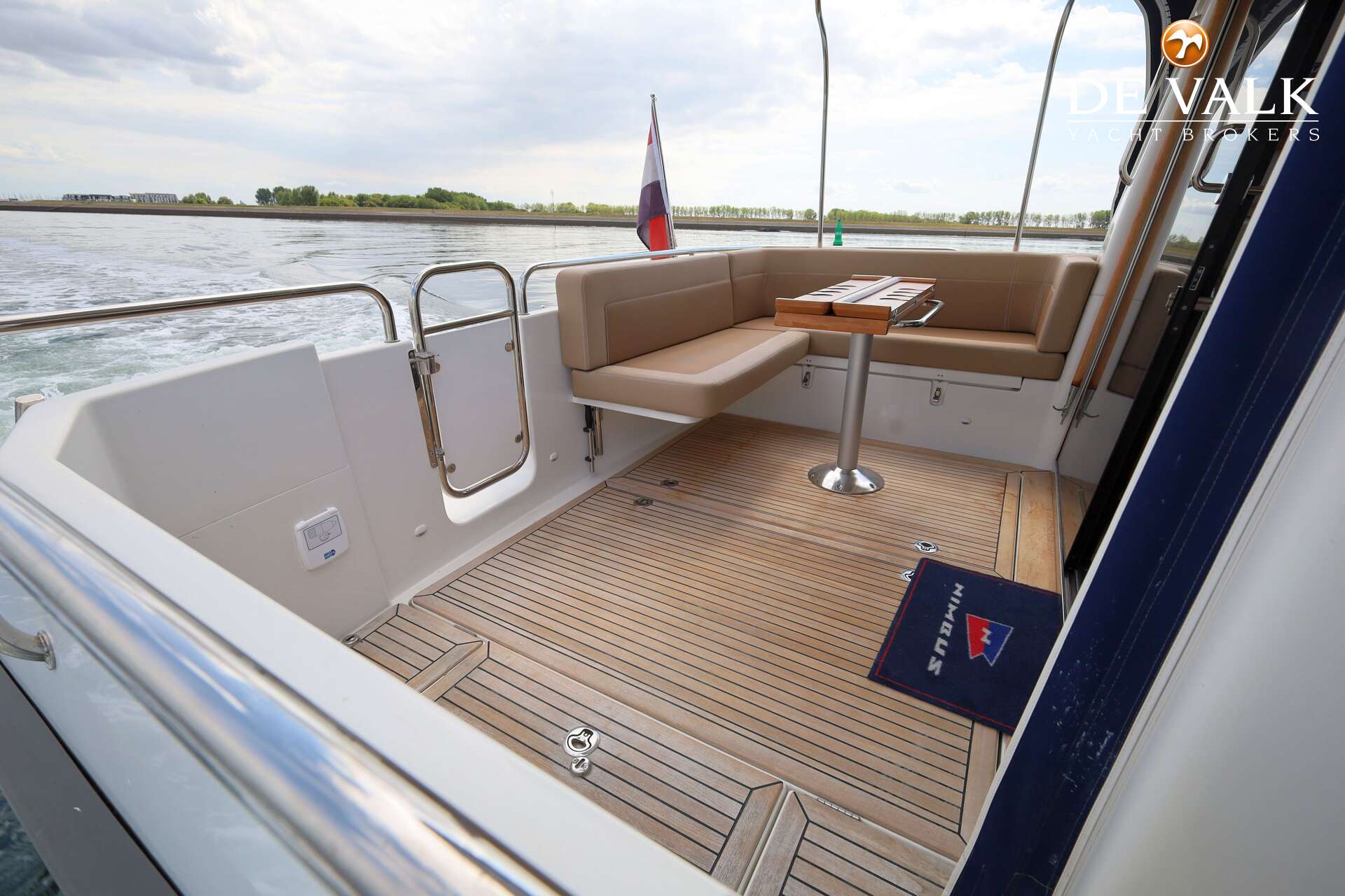 Nimbus 365 Coupe — foto 15 van 40