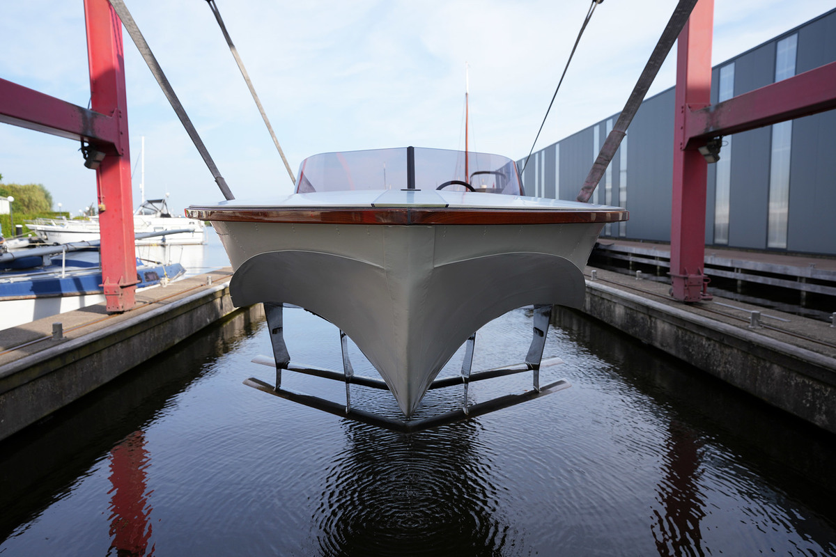 Volga Draagvleugelboot — foto 40 van 53
