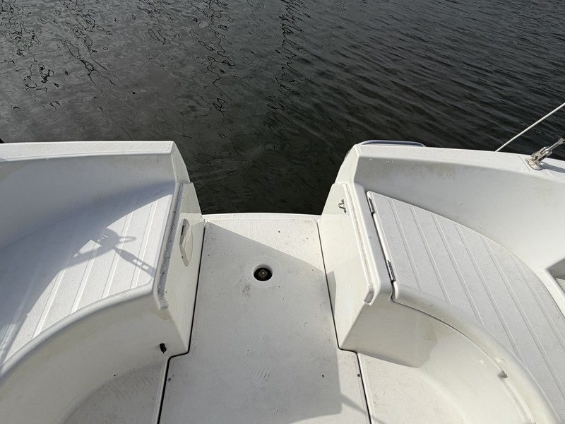 Beneteau Oceanis 321 — foto 40 van 48