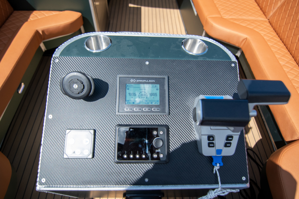 AluShip E700 — foto 9 van 9