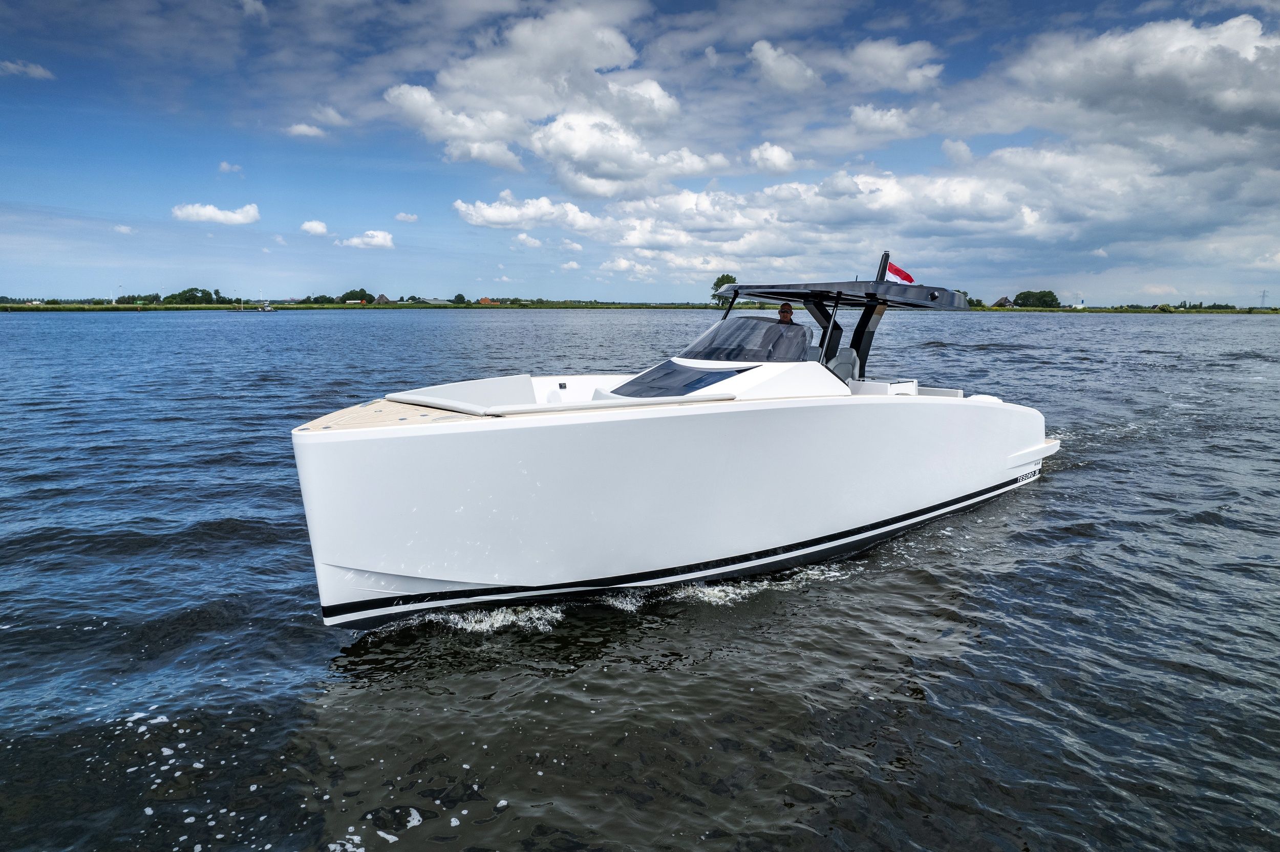 Tesoro T38 Cruiser (DEMO) — foto 1 van 15