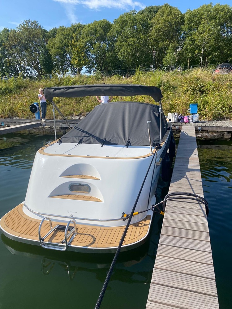 Zeer luxe Maxima 720 uit september 2025, met boegschroef, biminitop en navigatie! — foto 3 van 12
