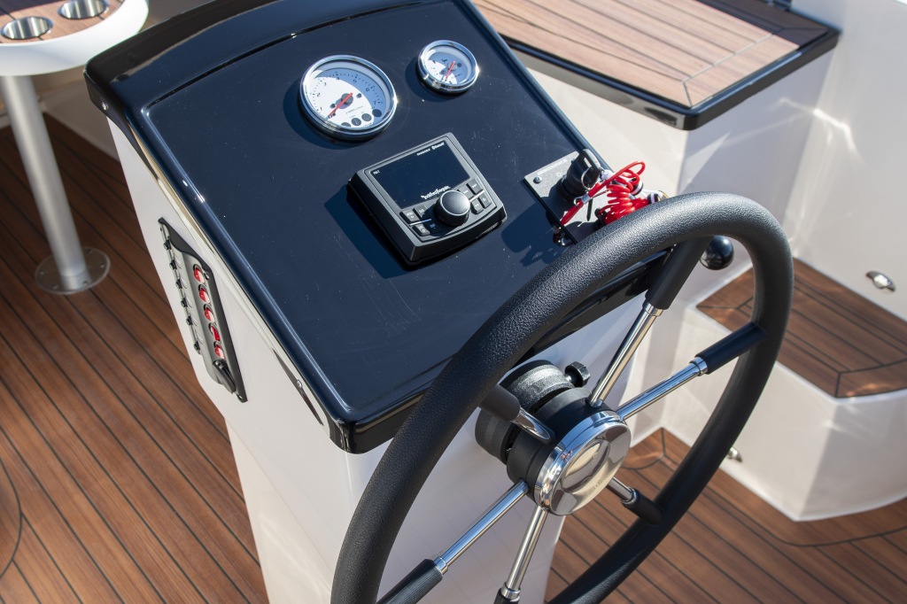 Lago Amore 606 Tender — foto 11 van 15