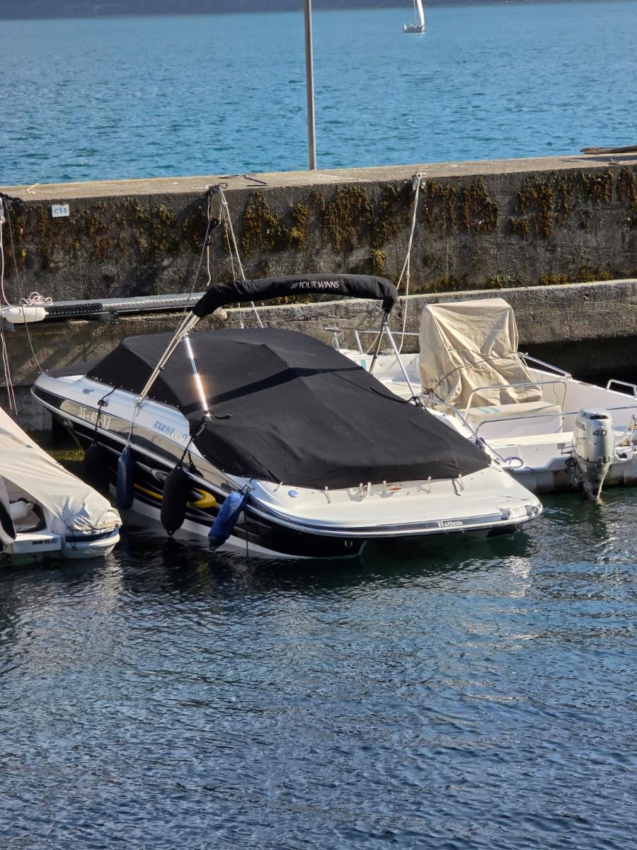Four Winns 240 Horizon Bowrider — foto 9 van 22