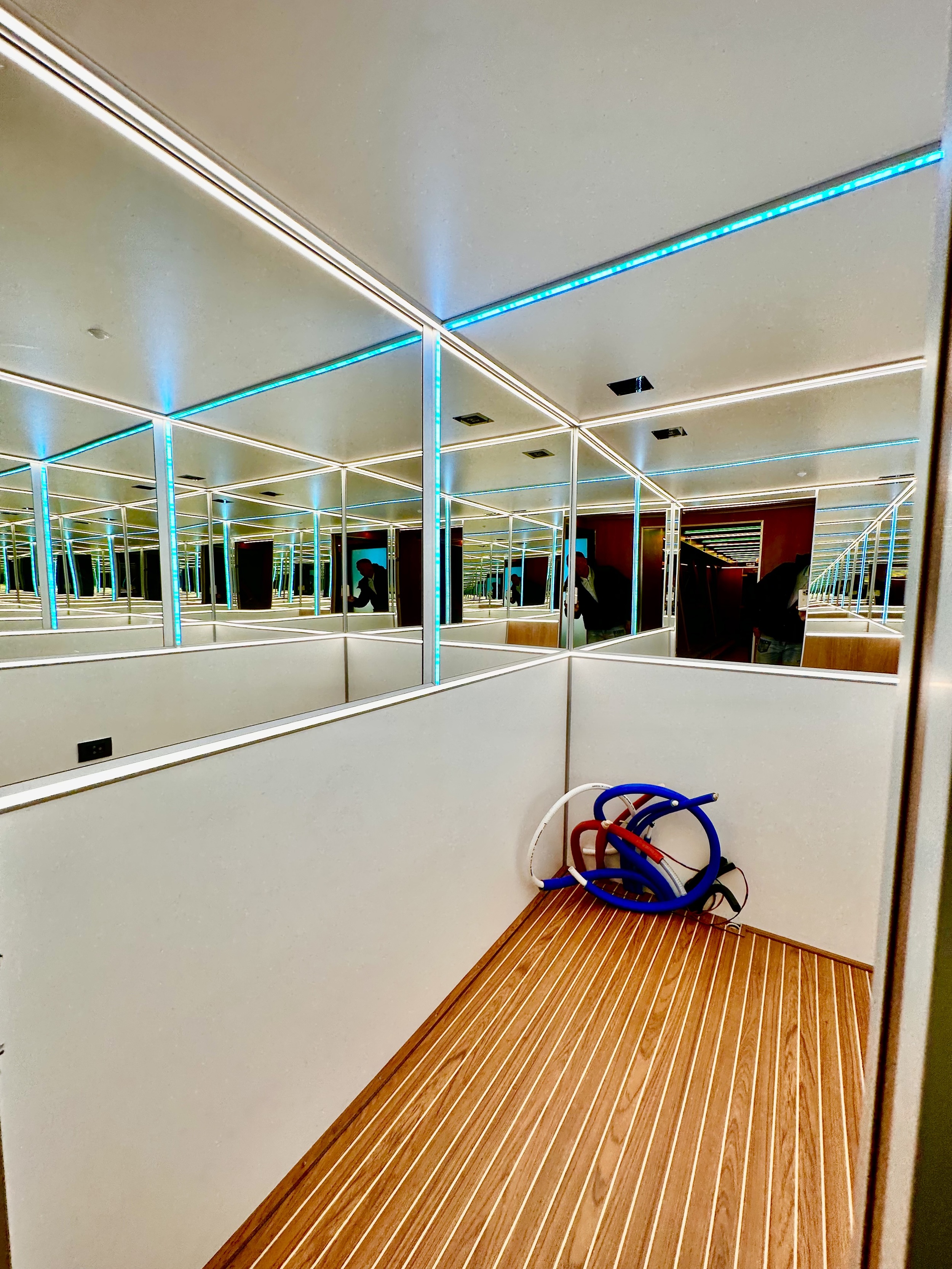 Holiday Boat Sundeck 57 Passenger Catamaran — foto 12 van 39