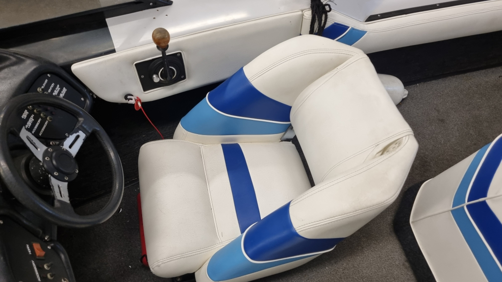 Correct Craft Ski Nautique CB uit 1992 op LPG (Nieuwe motor!!) — foto 8 van 12