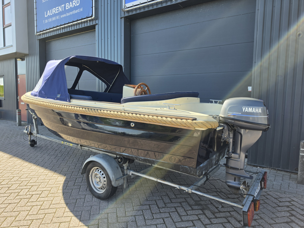 Prachtige Wato 490 + Yamaha 9,9PK 4 Takt  — foto 1 van 13