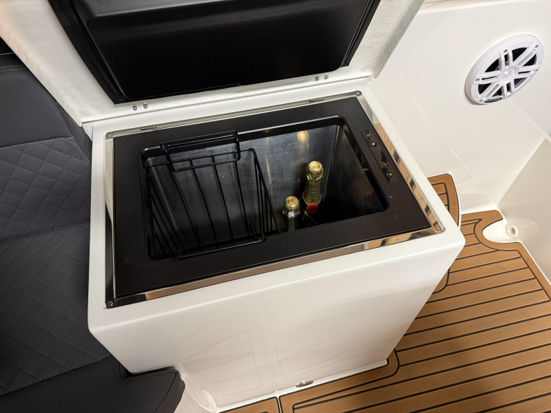 Clever 63 Deluxe 60pk Suzuki Nieuw — foto 6 van 12