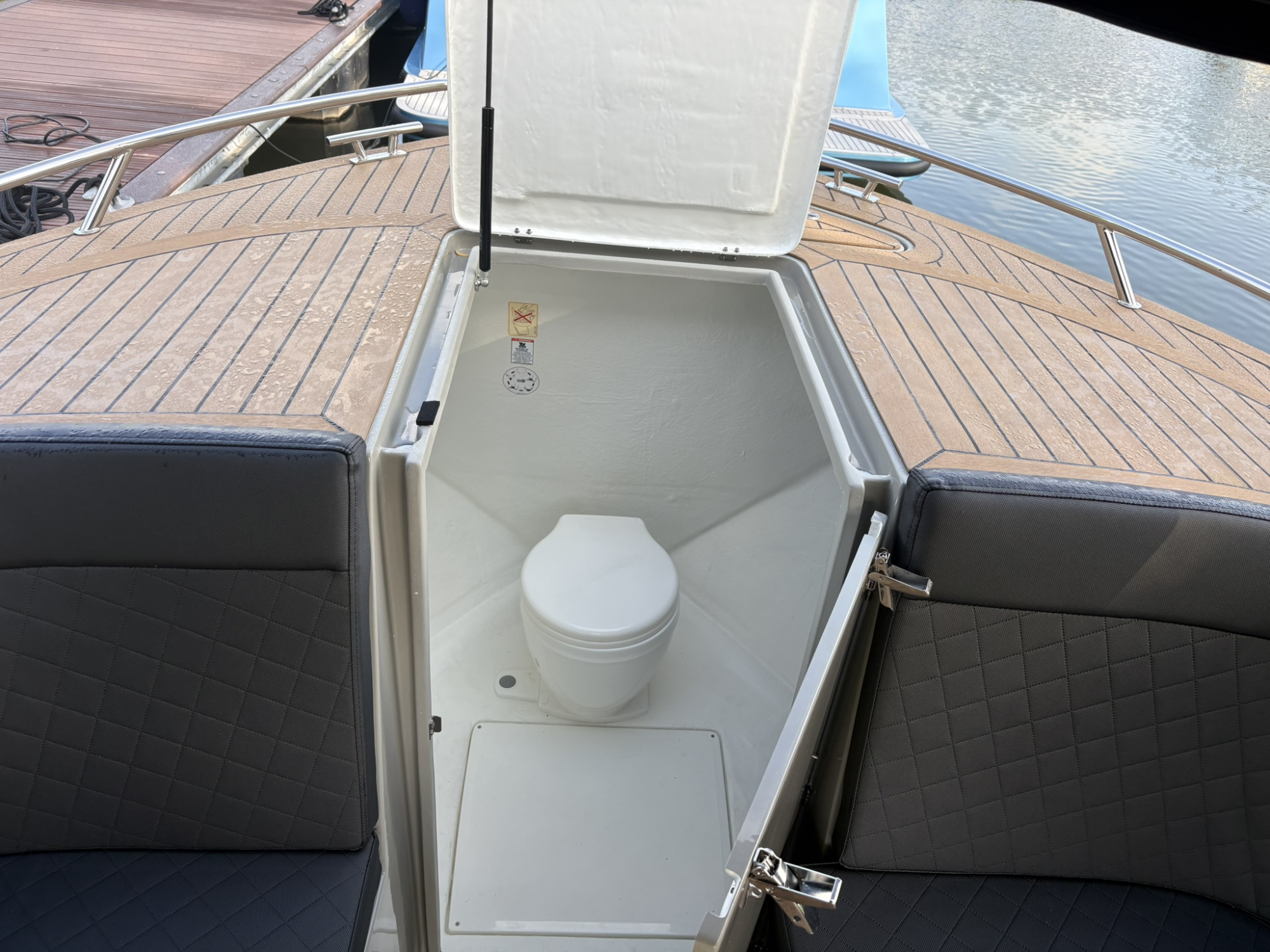 Maxima Boats 820 retro met Honda 200 pk V6 — foto 10 van 20