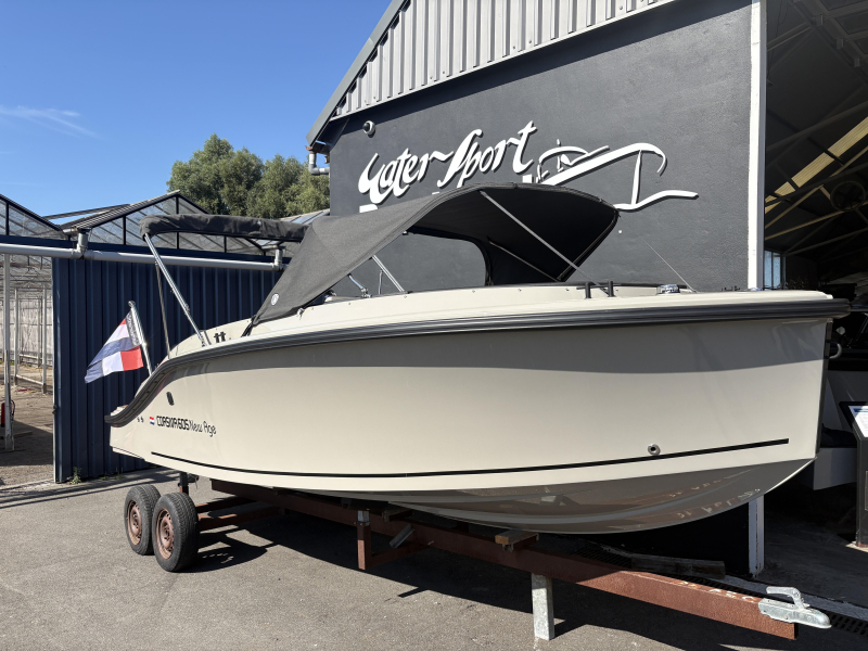 Corsiva 605 Tender  | 115 pk Suzuki — foto 9 van 12