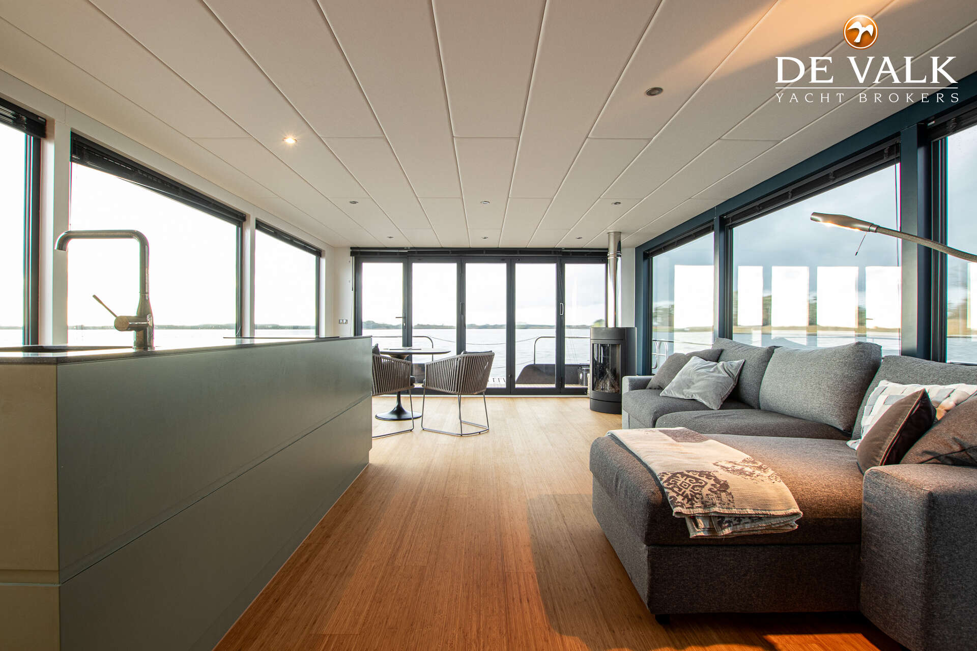 Houseboat Waterloft Luxemotor — foto 37 van 44