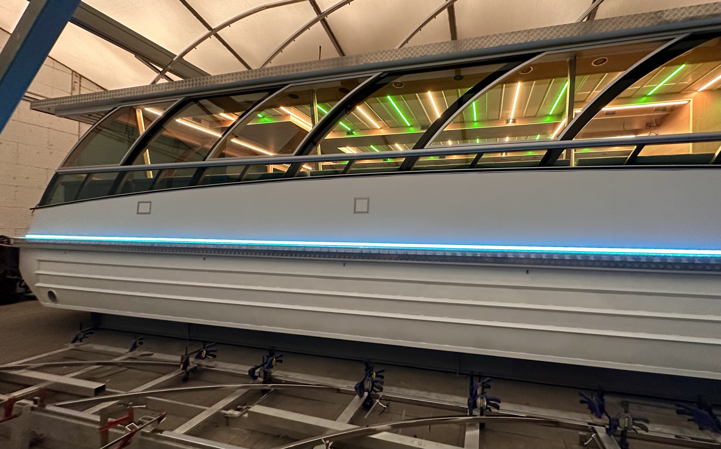 Holiday Boat Sundeck 57 Passenger Catamaran — foto 3 van 39