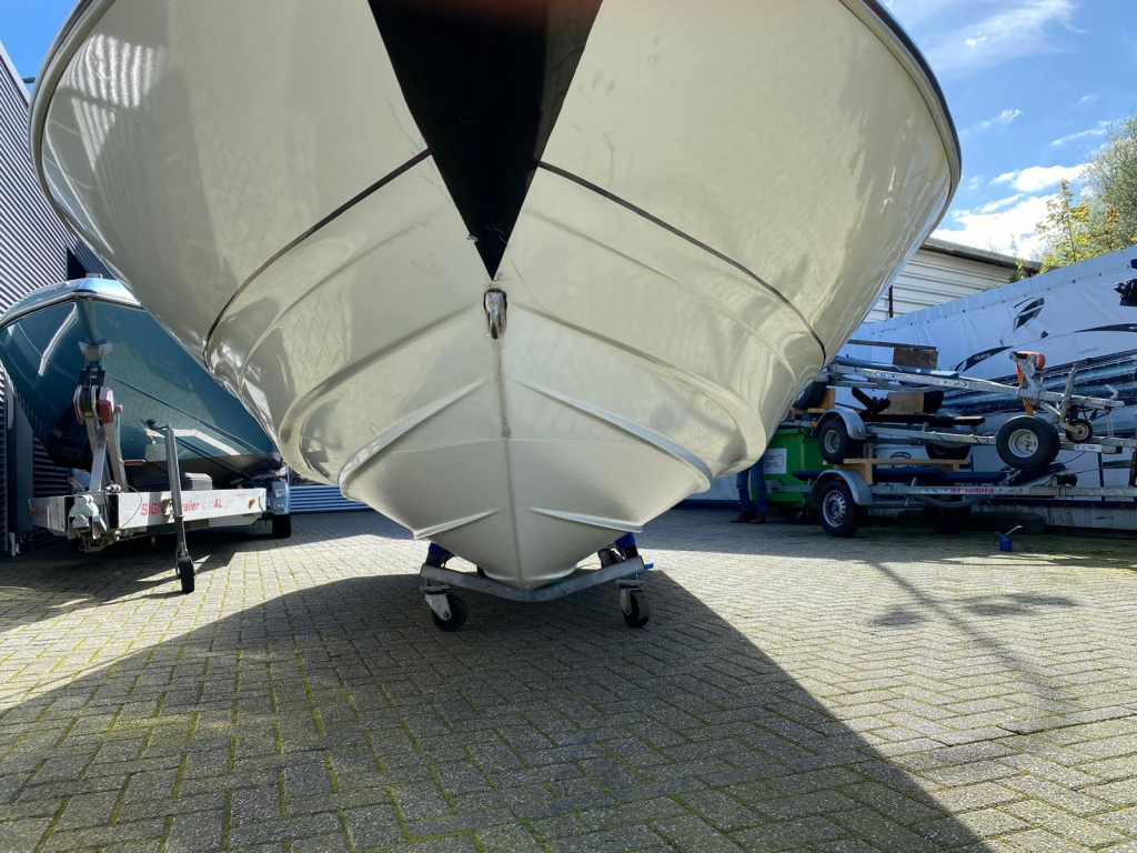 Bayliner Capri Bowrider — foto 13 van 14
