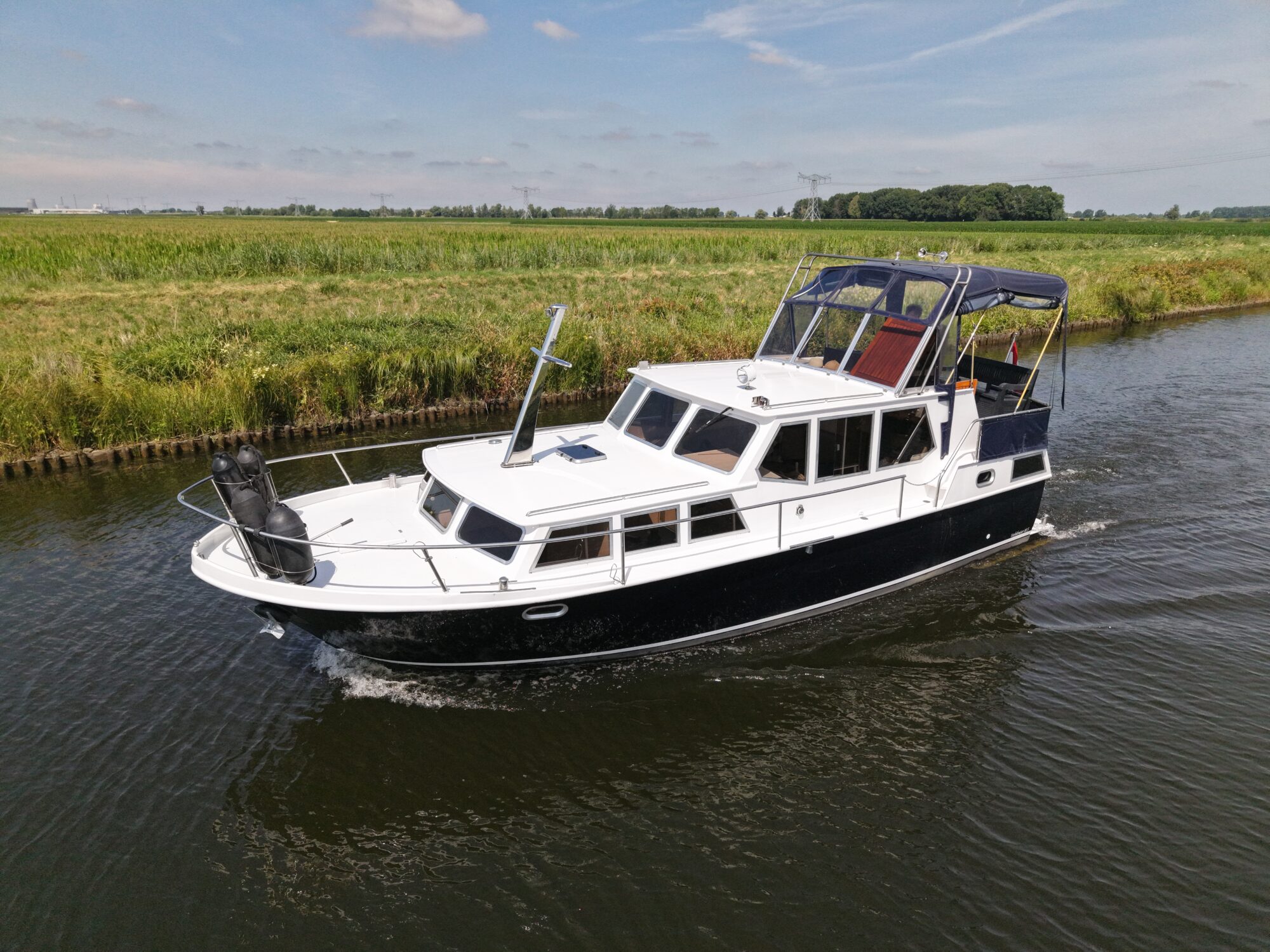 Vechtkruiser 10.50 AK Cabrio — foto 40 van 40