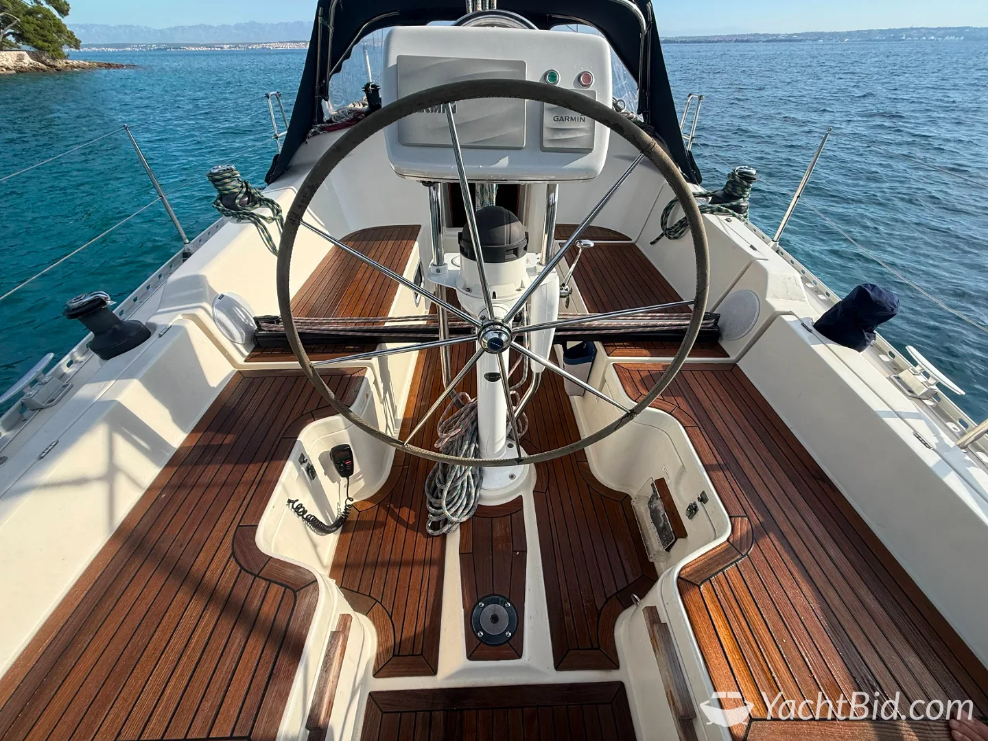 Hanse 371 — foto 2 van 12