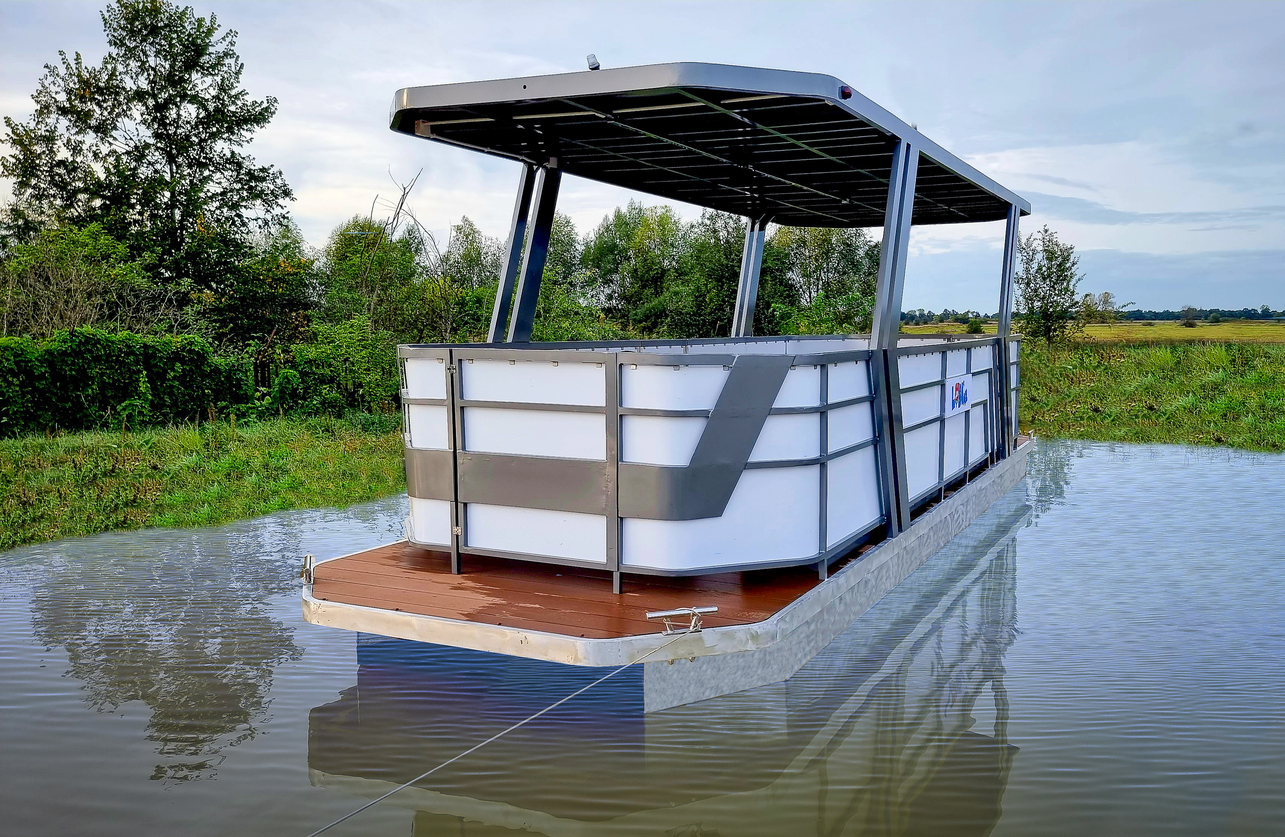 Perla Citizen Watertram — foto 2 van 11