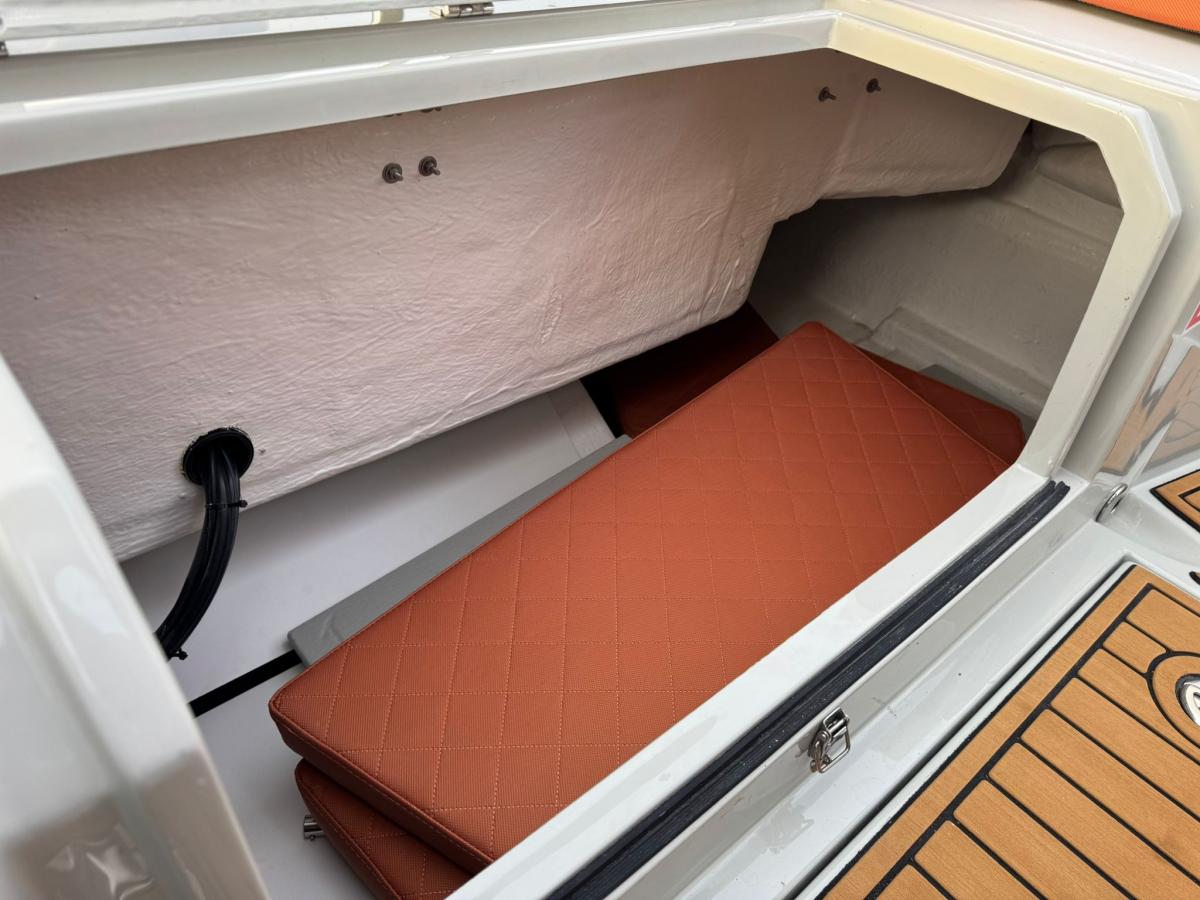 Maxima 700 Sport — foto 12 van 21