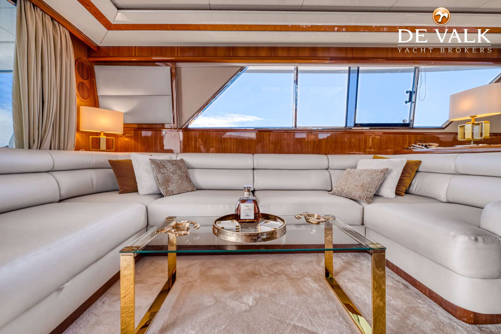 Falcon 82 — foto 25 van 39